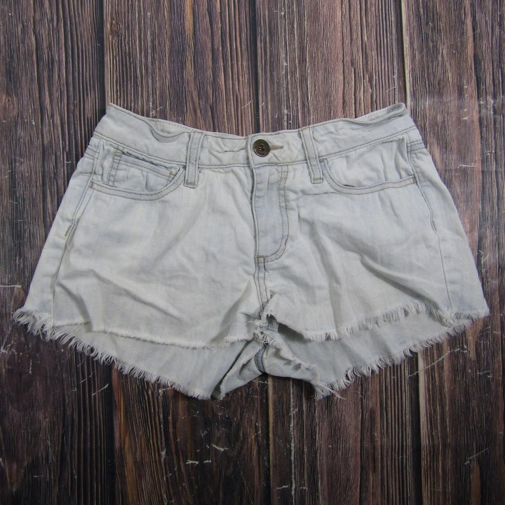 Bullhead Denim Co. Womens Size 3 Light Blue Cutoff Denim Shorts Frayed Juniors